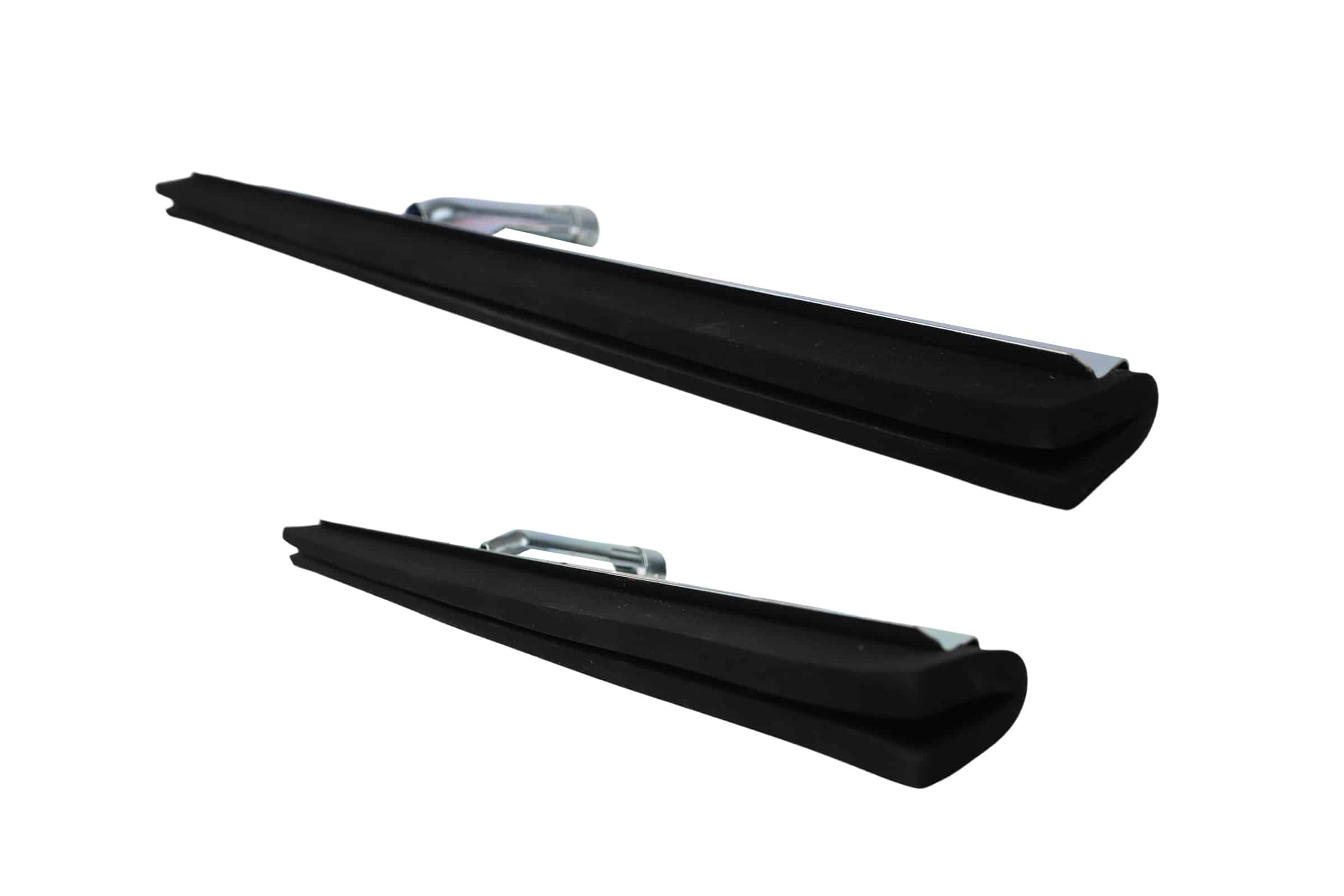 Vero Floor Squeegee for removal of water on smooth surfaces. Sold in Canada by Zuidervaart Agri-Import Ltd.
